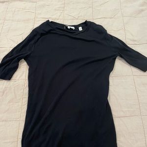 Vince black elbow length t
